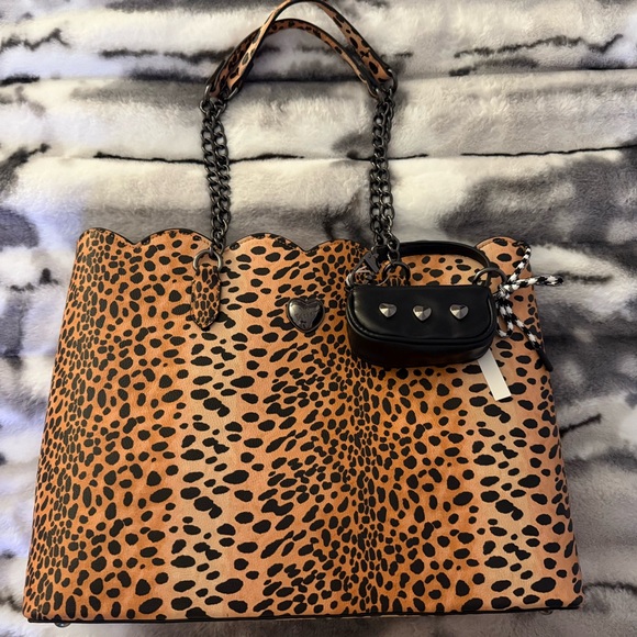 Betsey Johnson Tan and Black Animal Print Tote - Picture 4 of 7